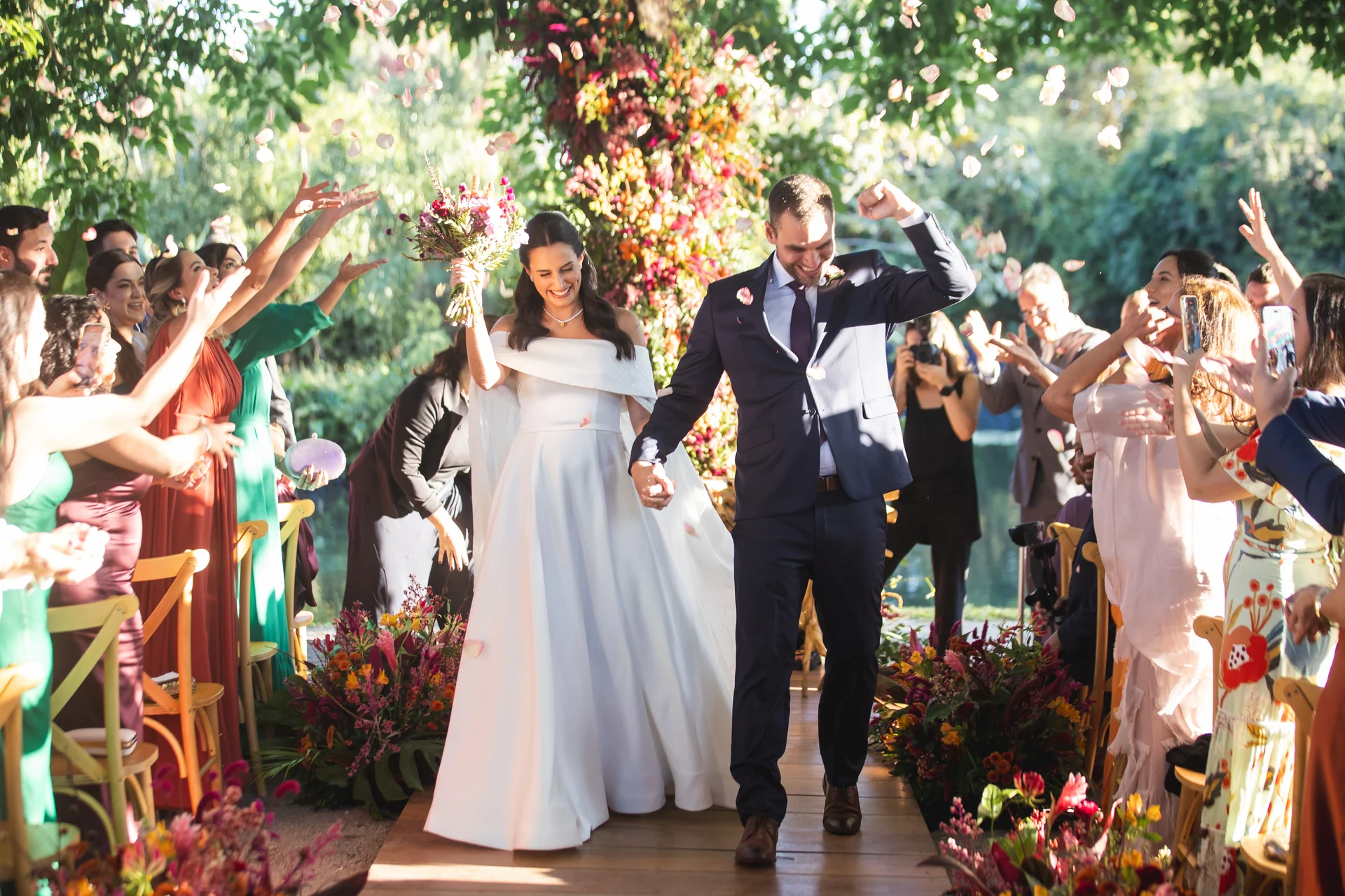 Casamento ao ar livre no espaço Meio do Mato